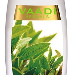 Vaadi Herbals Superbly Smoothing Heena Shampoo With Green Tea Extracts (110 ml)